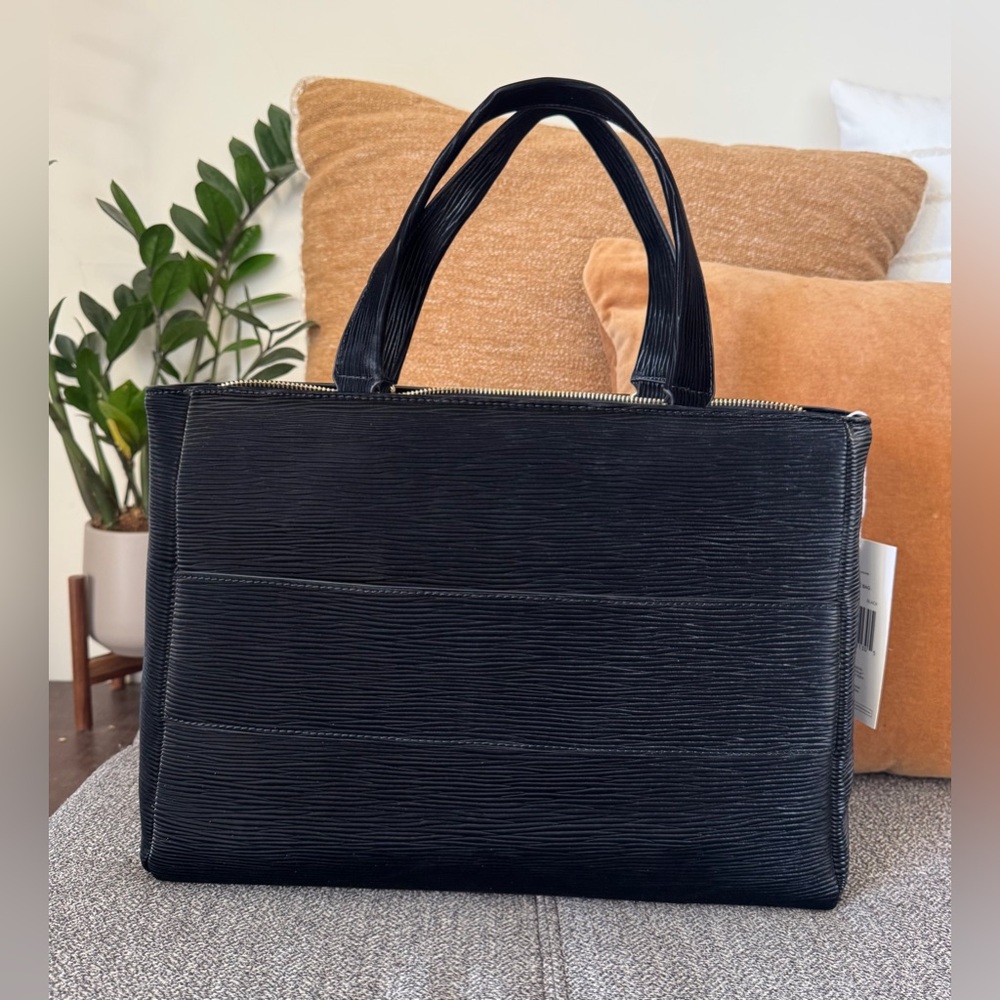 Jessica Moore Black Textured Travel Tote Bag NWT - Picture 2 of 15